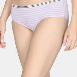 Zivame Multicolor Regular Fit Printed Panties - Pack of 3 image 4