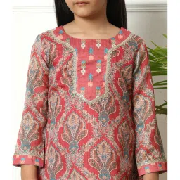 READIPRINT FASHIONS Kids Red & Grey Printed Kurti with Pants image 4