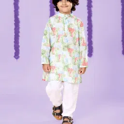 Kiddopanti Boys Green Cotton Printed Regular Fit Kurta Set image 4