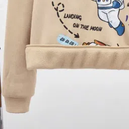 Bolly Lounge Boys Cream Cotton Regular Fit Printed Sweatshirt image 3