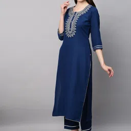 GoSriKi Women Floral Yoke Design Regular Kurta with Trousers & With Dupatta image 5