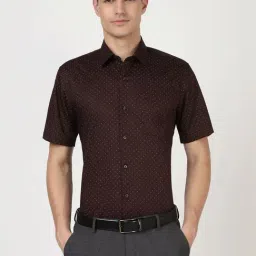 Peter England Maroon Cotton Regular Fit Printed Shirt-picture-20