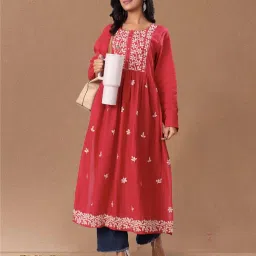 Varanga Red Cotton Regular Fit Embroidered Kurta image 4