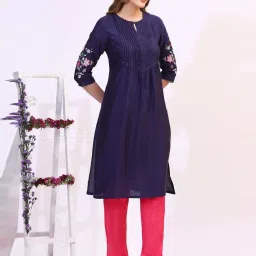 W for Woman Navy Blue Embroidered Kurta image 4