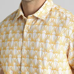 SIMON CARTER LONDON Abstract Printed Spread Collar Short Sleeves Shirt image 2