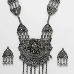 Moedbuille Crystals Studded Tribal Tasselled Design Oxidised Silver Plated Antique Jewellery Set image 4