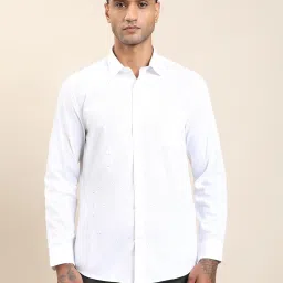 Turtle White Cotton Slim Fit Printed Formal Shirt image 4