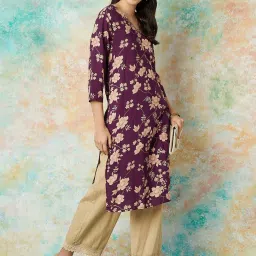 Melange by Lifestyle Purple Printed Straight Kurta image 4