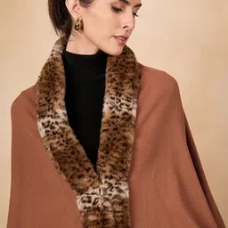 InWeave Women Animal Poncho With Fuzzy Detail image 4