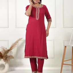 Aramya Thread Work Notch Neck Pure Cotton Dobby Straight Kurta With Trousers-picture-11