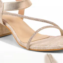 THE STHAPAK BLESS YOUR FEET Women Cream Synthetic Leather Block Heels image 4