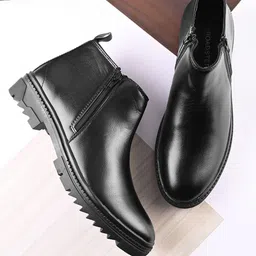 The Roadster Lifestyle Co Men Casual Chelsea Boots-picture-16