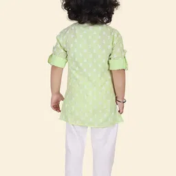 Ethniks Neu-Ron Boys Floral Printed Regular Pure Cotton Kurta with Pyjamas image 4