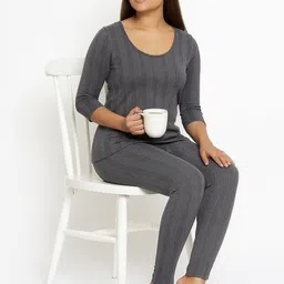 TRENDY RABBIT Women Striped Thermal Set-image-88