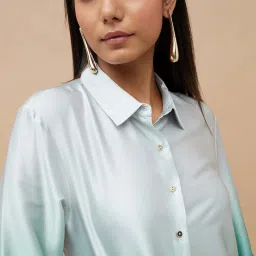 Code by Lifestyle Green Plain Top image 5