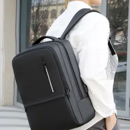 Mast & Harbour Unisex Backpack image 2
