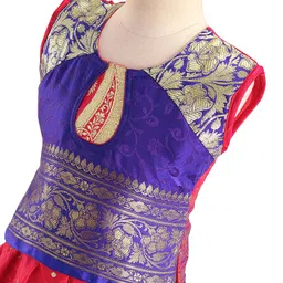 Bhartiya Paridhan Woven Sleeveless Choli & Lehenga With Gota Patti Print - Pink & Purple image 4