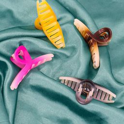 VAGHBHATT Women Set of 4 Claw Clip-picture-3