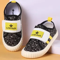 Cute Walk by Babyhug Velcro Closure Casual Shoes with Animal Print - Black-picture-22