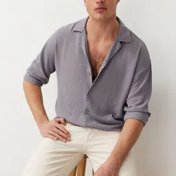 Trendyol Men Cuban Collar Textured Casual Shirt-picture-27