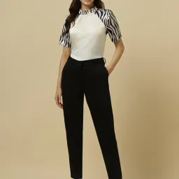 Allen Solly White Regular fit Print Top image 5