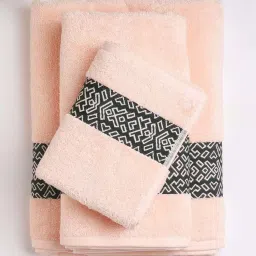Spaces Aurum Soft Pink Cotton 500 GSM Bath Towel,Kitchen Towel & Large Towel - Set of 3 image 5
