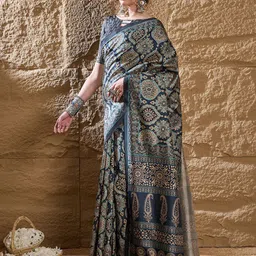 Saree mall Ethnic Motifs Silk Blend Designer Dabu Sarees image 5