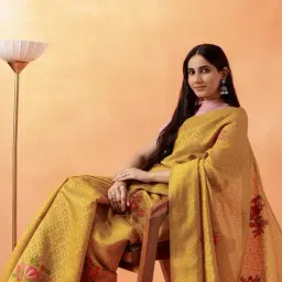 navyasa by liva Mustard Floral Saree with Unstitched Blouse image 5