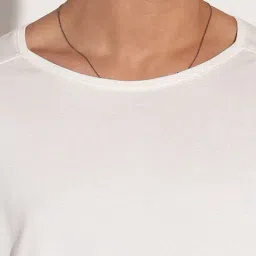 SHOWOFFFF White Cotton Regular Fit T-Shirt image 5