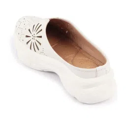 Fausto Women's White Mule Shoes image 5