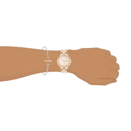 CALVIN KLEIN 25200427 Linked Analog Watch for Women image 5