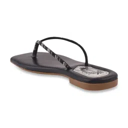 Shoetopia Women's Black Thong Sandals image 5