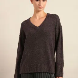 Vero Moda Brown Regular Fit Sweater image 1
