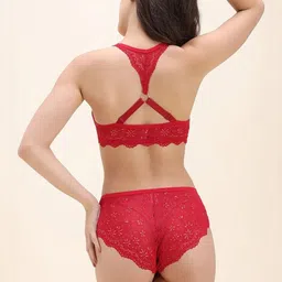 Zivame Bra Medium Coverage Underwired Lightly Padded image 2