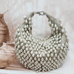 Adwita Bucket Handheld Bag with Tasselled-picture-47