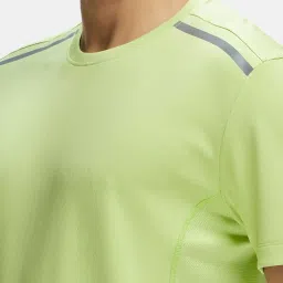 Jockey MV35 Green Glow Microfiber Elastane Stretch Half Sleeves T-Shirt with Stay Fresh Treatment image 5