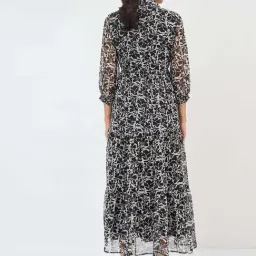 Femmella Black Regular Fit Printed Dress image 2