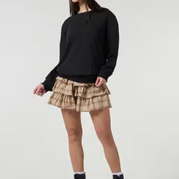 Bewakoof Black Relaxed Fit Sweatshirt image 4