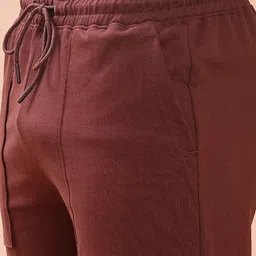 V-Mart Men Solid Regular Fit Mid-Rise Crago Track Pants image 3