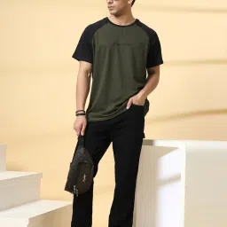 Rigo Green & Black Cotton Solid T-Shirt image 5