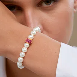 MINUTIAE Gold Plated Pearls Beaded Elasticated Bracelet image 1