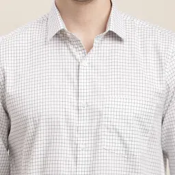 Turtle Off White Cotton Regular Fit Checks Shirt image 5