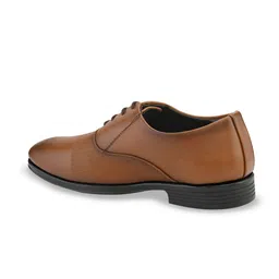 INVICTUS Men Textured Formal Oxford image 3