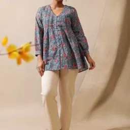 Folksong by W Blue Cotton Printed Top image 5