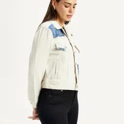 Levi's Women's Patchwork Off-White Trucker Jacket image 5