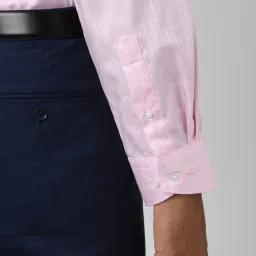 Van Heusen Pink Cotton Regular Fit Checks Shirt image 5