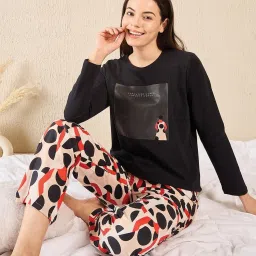 Sweet Dreams Black Cotton Solid Pyjama Set image 5