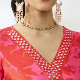Daali Pink Embroidered Straight Kurta image 5