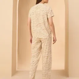 Sweet Dreams Brown Geometric Regular Fit T-Shirt & Pyjama Set image 2