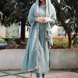 HERE&NOW Women Ethnic Motifs Embroidered Regular Thread Work Kurta with Trousers & With Dupatta image 4